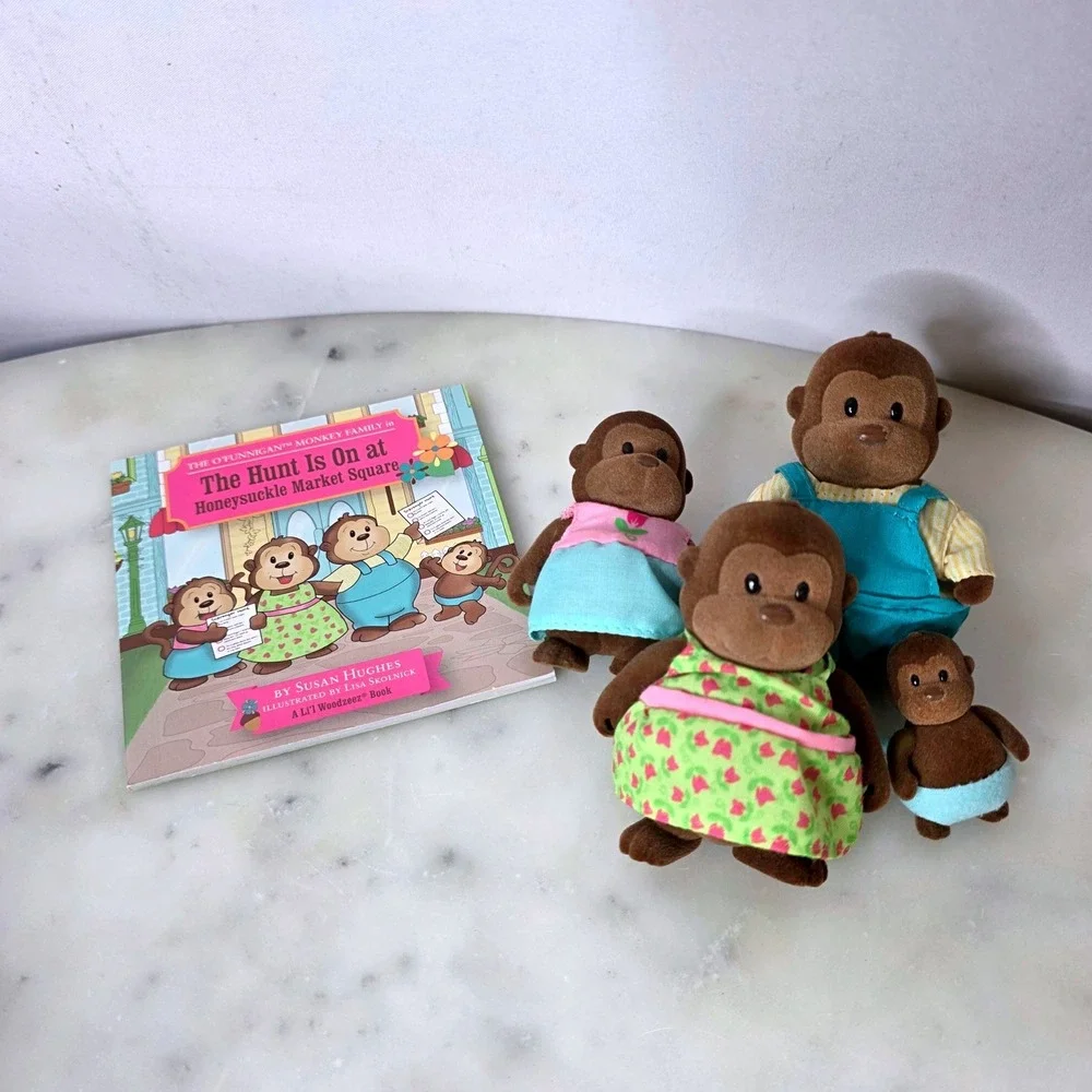 Li'l Woodzeez O'Funnigan Monkey Family Set with Storybook 4 Figures 6512Z Battat